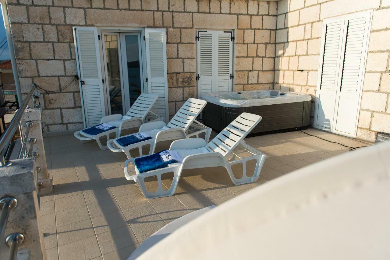 Apartments Cezar Rogoznica  Zewnętrze zdjęcie